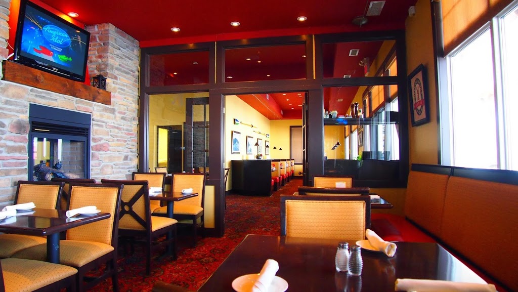 Dock Of The Bay Steak & Seafood Grille | 1110 Bay St, Gravenhurst, ON P1P 1Z9, Canada | Phone: (705) 687-7723