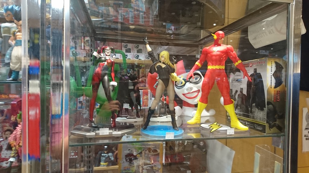 Comic World | 25 Peel Centre Dr, Brampton, ON L6T 3R5, Canada | Phone: (905) 799-9014