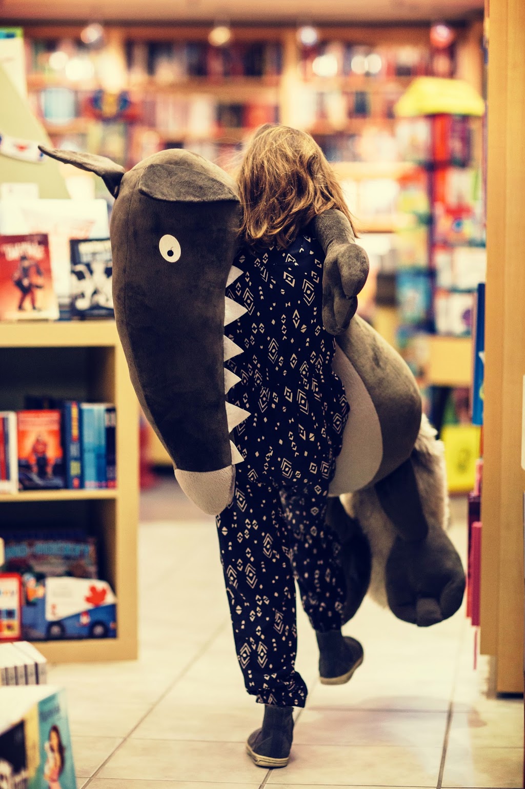 Librairie Monet | 2752 Rue de Salaberry, Montréal, QC H3M 1L3, Canada | Phone: (514) 337-4083