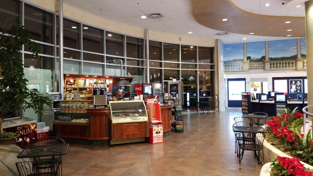 Peace Arch Duty Free | 255 BC-99, Surrey, BC V3S 9N7, Canada | Phone: (604) 536-8548