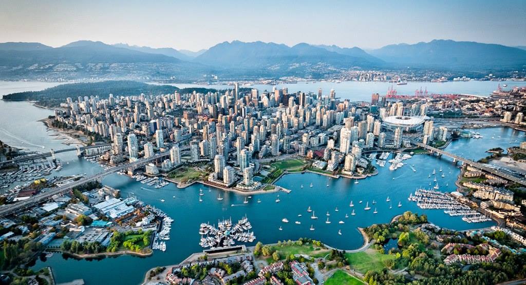 Alka Patel Personal Real Estate Corporation - Luxmore Realty | 3076 Arbutus St, Vancouver, BC V6J 4P7, Canada | Phone: (778) 889-9794