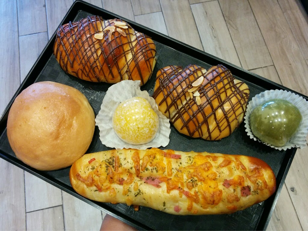 Panash Bakery | 5308 Hwy 7 #4a, Markham, ON L3P 1B9, Canada | Phone: (905) 471-7727