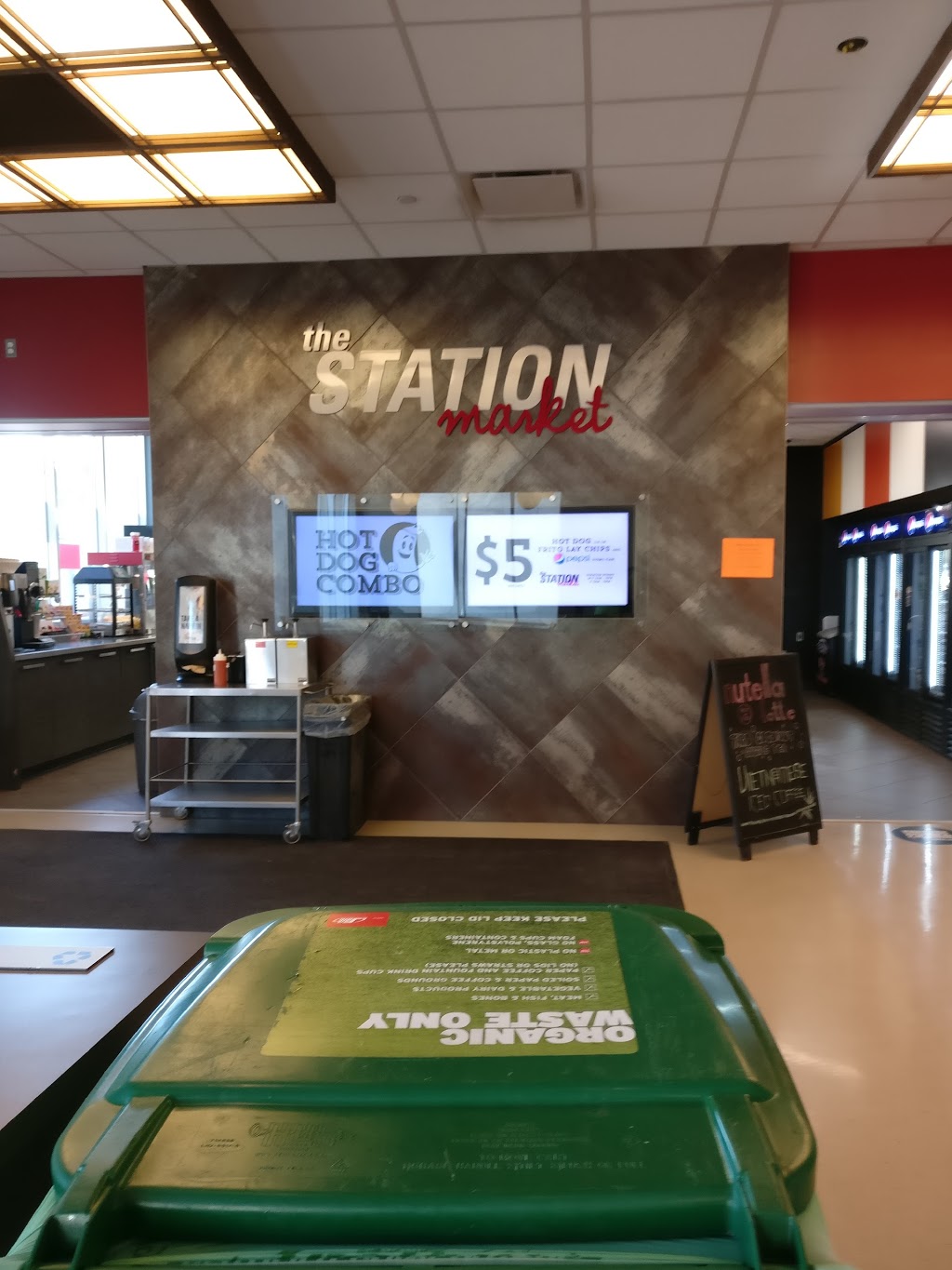 The Station Market | Senator Burns Building, 1301 16 Ave NW, Calgary, AB T2M, Canada | Phone: (403) 284-8679
