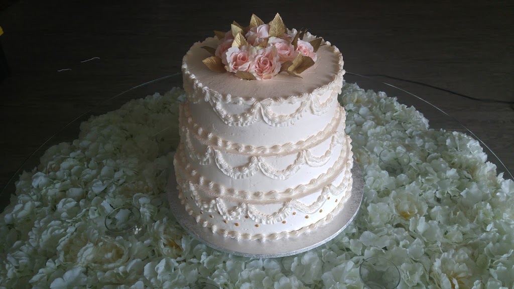 Delish Cakes & Pastries | 8346 112 St, Delta, BC V4C 7A2, Canada | Phone: (778) 695-3033