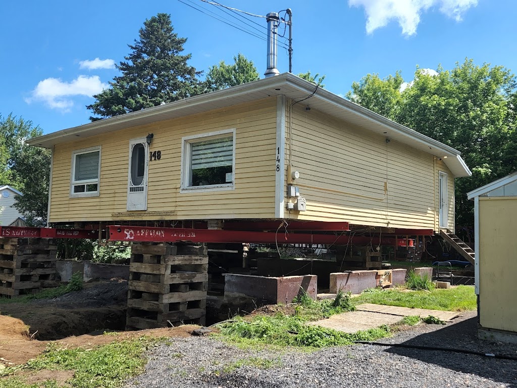 Fernand Fallon levage de maisons | 873 Chem. de la 4e-Ligne, Saint-Valentin, QC J0J 2E0, Canada | Phone: (514) 269-5128