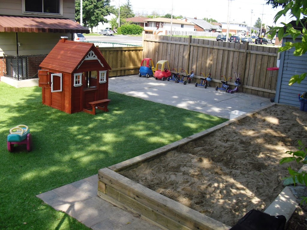 Little Learning House Child Care Centre | 198 Fennell Ave E, Hamilton, ON L9A 1S7, Canada | Phone: (905) 388-4610