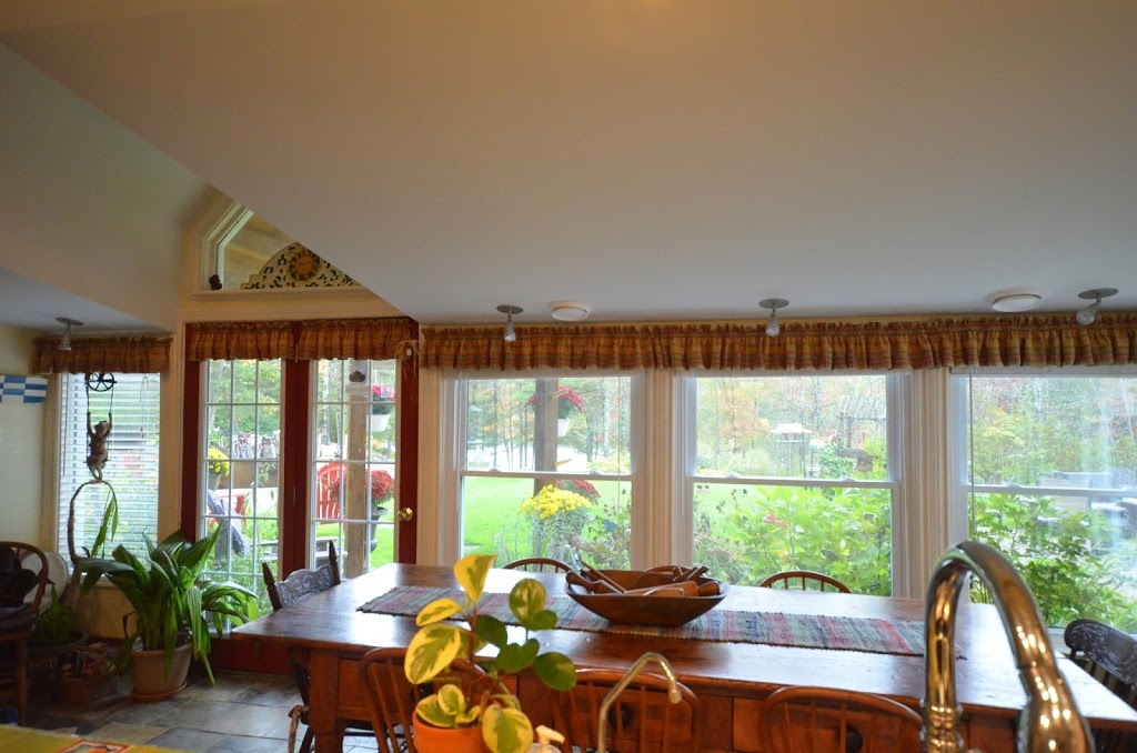 Days at the lake B&B Retreat | 1401 Muskoka District Road 169, Gravenhurst, ON P1P 1R2, Canada | Phone: (416) 220-3399