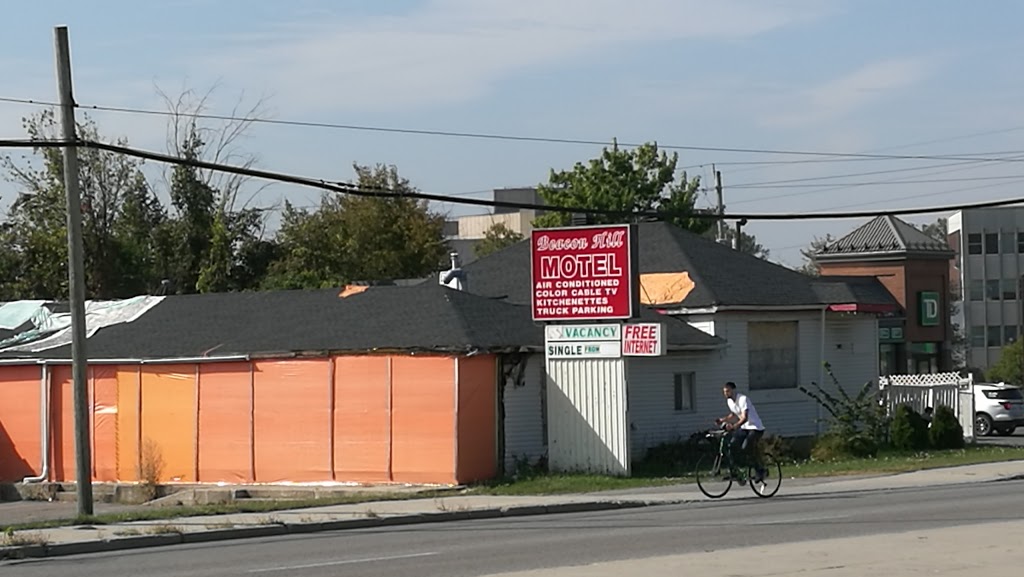 Beacon Hill Motel | 1668 Montreal Rd, Gloucester, ON K1J 6N5, Canada | Phone: (613) 745-6818