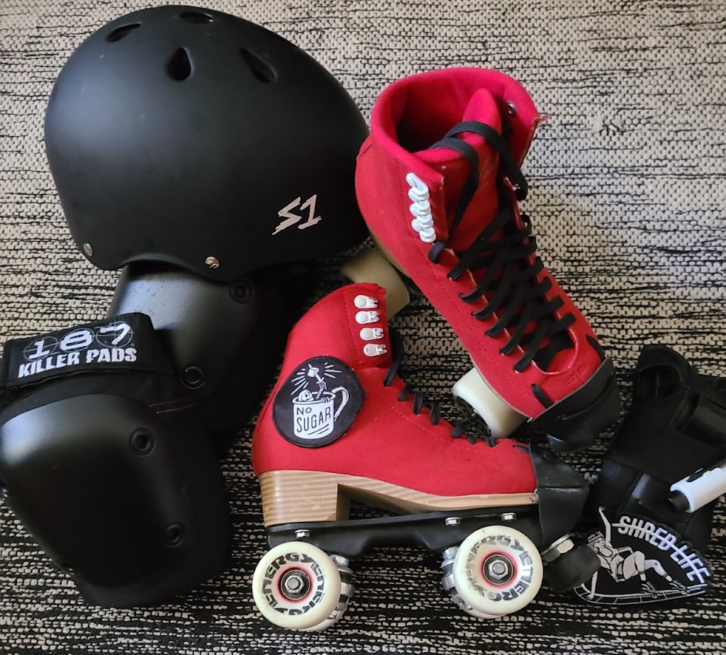 Lowlife Mtl | 6001 Av. Papineau, Montréal, QC H2G 2W7, Canada | Phone: (514) 370-5134