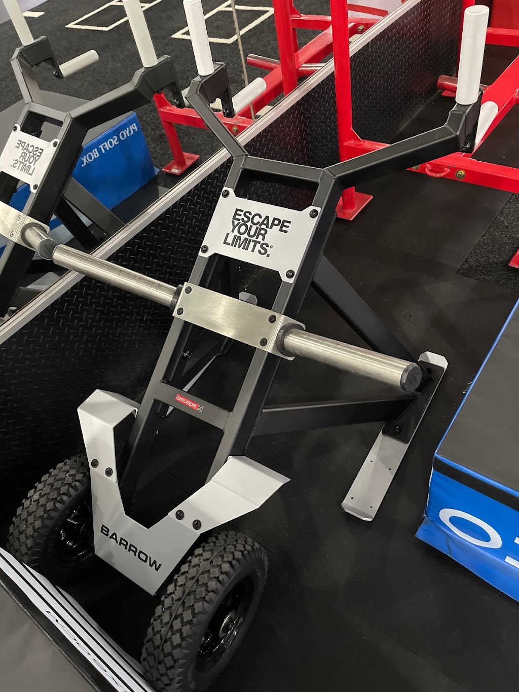 Fitness World | 15850 26 Ave #120, Surrey, BC V3Z 2N6, Canada | Phone: (604) 385-1316