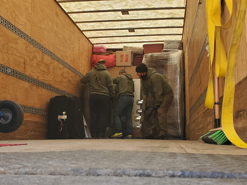 Top Town Movers Inc. | 1805 Wilson Ave Unit R101, North York, ON M9M 1A2, Canada | Phone: (416) 300-0607