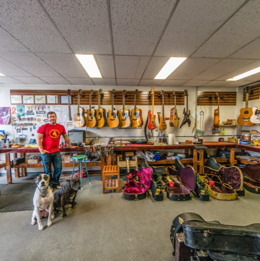 Guitar O.R. | 6020 2 St SE #15, Calgary, AB T2H 2L8, Canada | Phone: (403) 253-9006