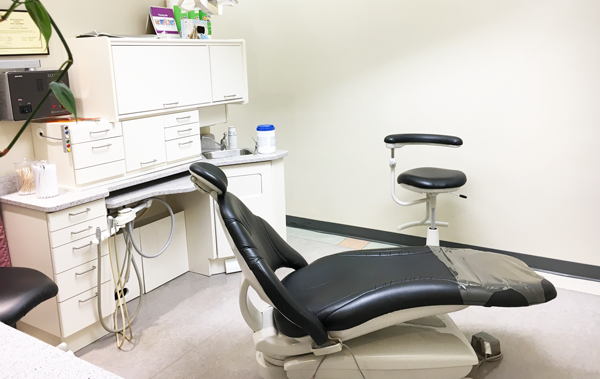 Silverwood Dental | 3-75 Lenore Dr, Saskatoon, SK S7K 7Y1, Canada | Phone: (306) 242-5233
