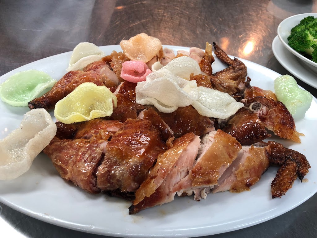 Regency Palace Family Restaurant | 2220 Victoria Ave E, Regina, SK S4N 7B9, Canada | Phone: (306) 721-2828