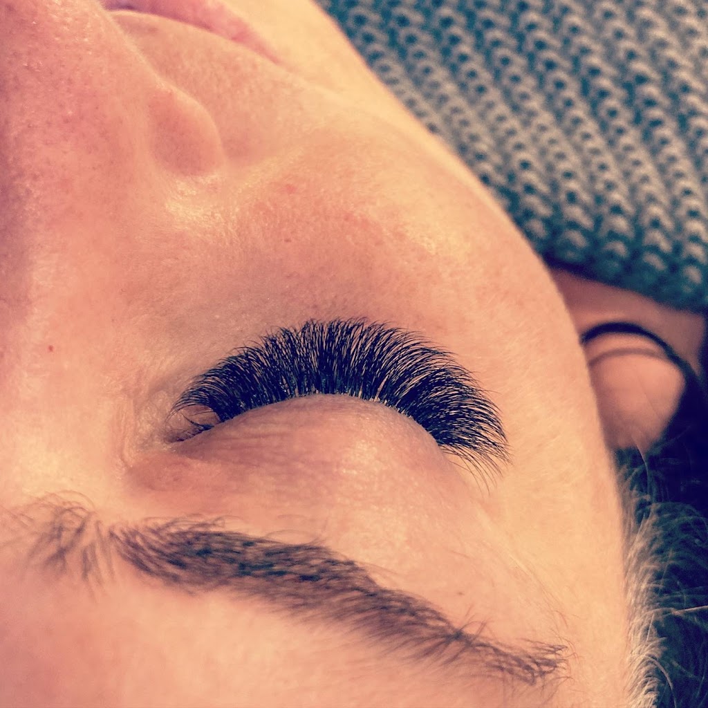 JennyV Makeup | 1420 Parkway Blvd, Coquitlam, BC V3E 3J6, Canada | Phone: (604) 910-5076