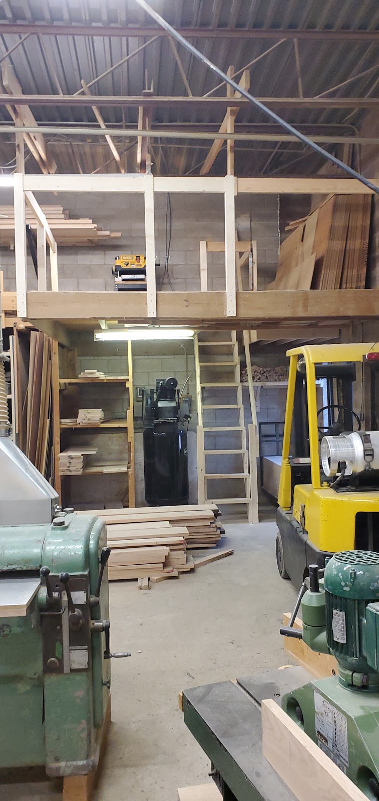 Koba Stairs & Railings Inc | 49 McIntyre Pl Unit 19, Kitchener, ON N2R 1G3, Canada | Phone: (519) 748-6676
