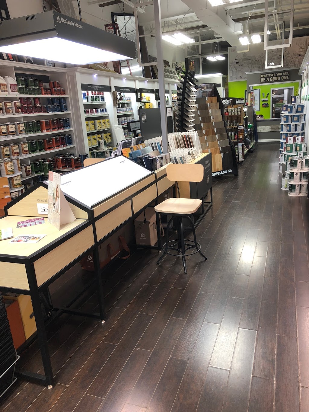 Benjamin Moore - Silver Brook Paints | 3570 Strandherd Dr, Nepean, ON K2J 5L4, Canada | Phone: (613) 823-8425