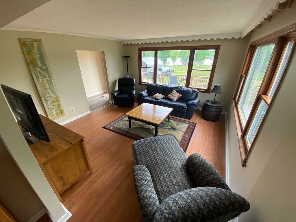 Limerick Lake Lodge and Marina | 123 Limerick Lodge Rd, Gilmour, ON K0L 1W0, Canada | Phone: (613) 474-2144