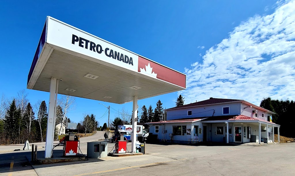 Mini Marché LEssentiel | 3397 Rue Saint-Dominique, Jonquière, QC G8A 2M1, Canada | Phone: (418) 542-5599