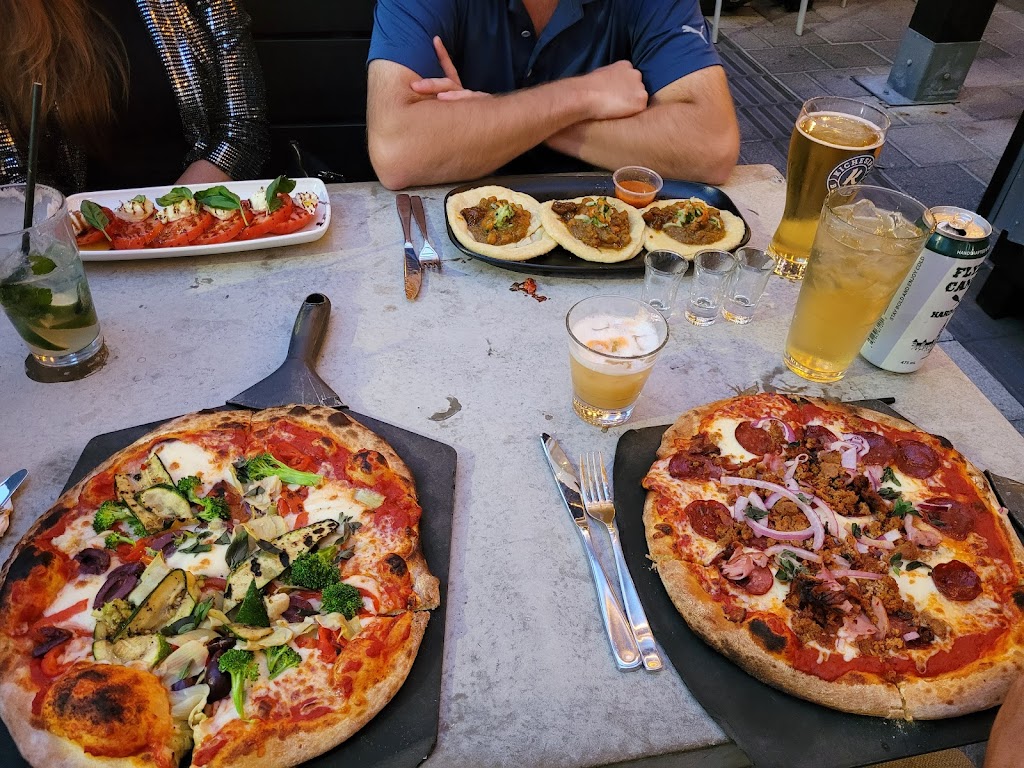 Crust & Crate Fast Fired Pizza Pub | 325 Marché Way #105, Ottawa, ON K1S 5J3, Canada | Phone: (613) 234-5959