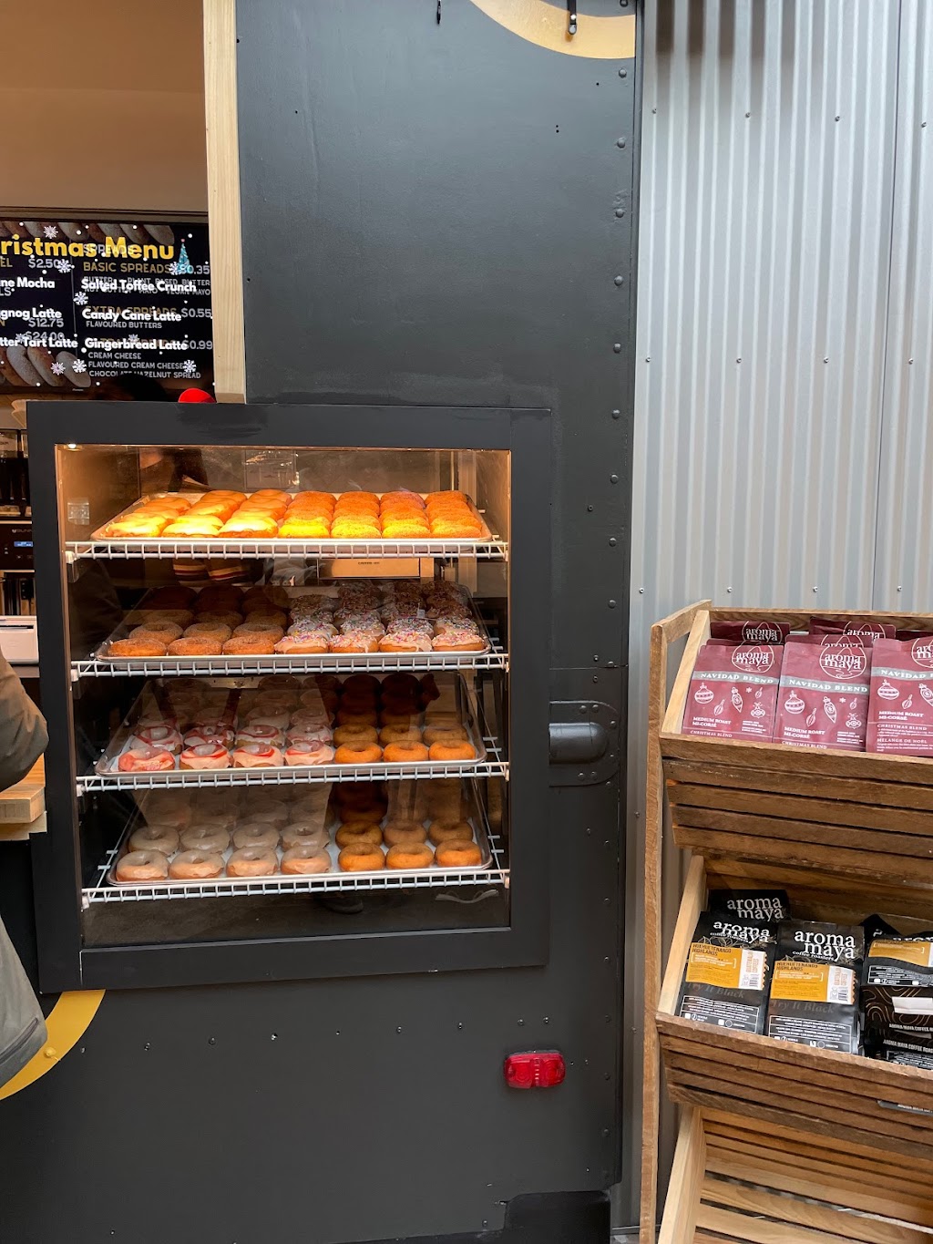Aroma Maya Coffee & Donuts (Truro Mall) | Food Court, 245 Robie St, Truro, NS B2N 5N6, Canada | Phone: (902) 895-7046