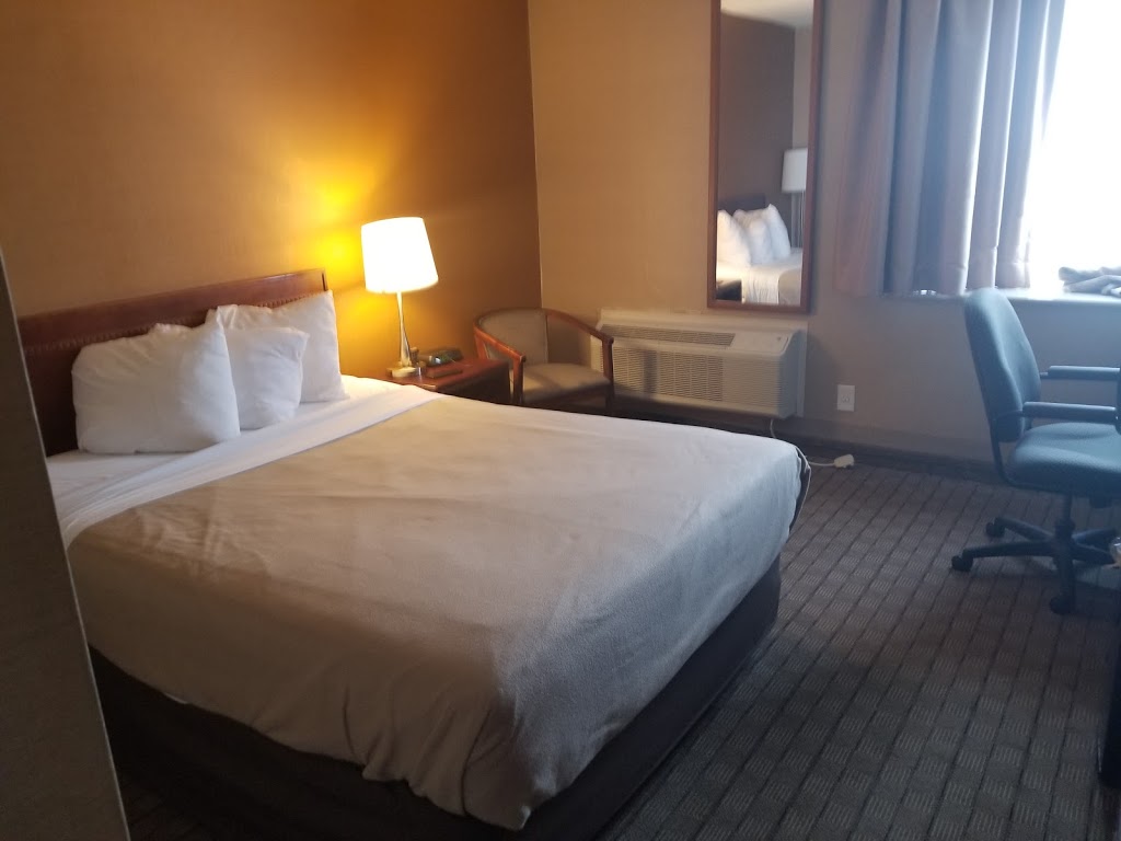 Travelodge by Wyndham Toronto East | 20 Milner Business Ct, Scarborough, ON M1B 3C6, Canada | Phone: (416) 299-9500