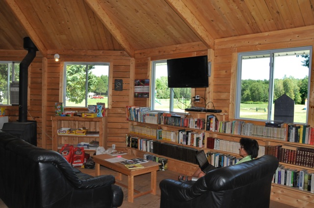 Camping Lac Saint-Michel | 11650 Rue du Clairon, Trois-Rivières, QC G9A 5E1, Canada | Phone: (819) 374-8474