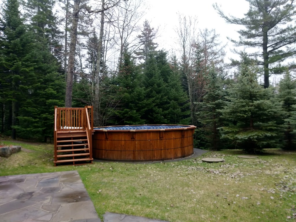 Chalet 41 | 11 Chemin du Cardinal, Mille-Isles, QC J0R 1A0, Canada