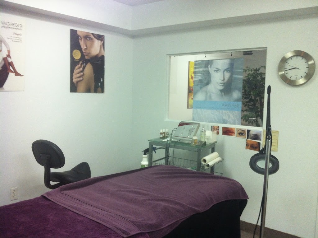 Institut de Maquillage Permanent Nicole Martinez | 645 Rue de la Place Publique, Laval, QC H7X 1G1, Canada | Phone: (514) 799-1119
