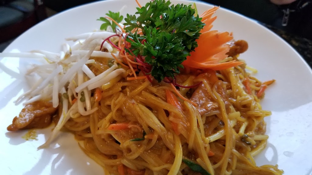 Taste Of Thailand Cuisine | 5310 Dundas St W, Etobicoke, ON M9B 1B3, Canada | Phone: (416) 239-2824