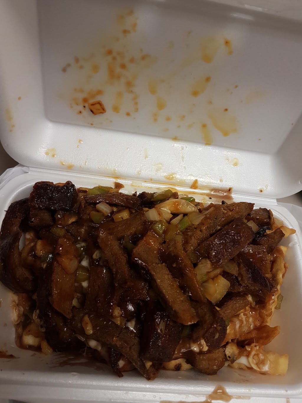 PrimeTime Donair & Poutine | 16529 50 St NW #101, Edmonton, AB T5Y 0S4, Canada | Phone: (780) 705-5407