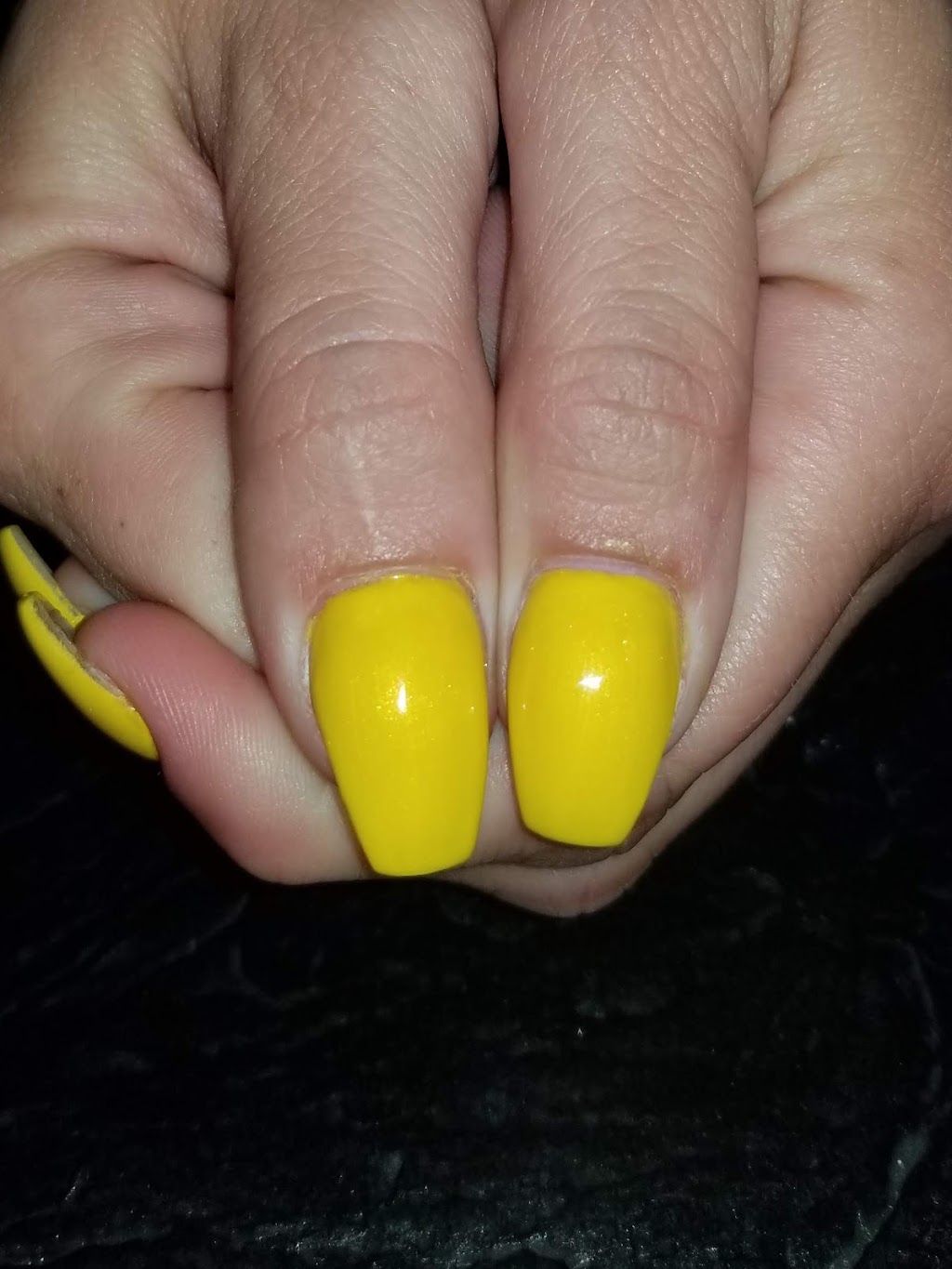 Nail Tique | 854 Brock St N, Whitby, ON L1N 4J5, Canada | Phone: (905) 668-6588
