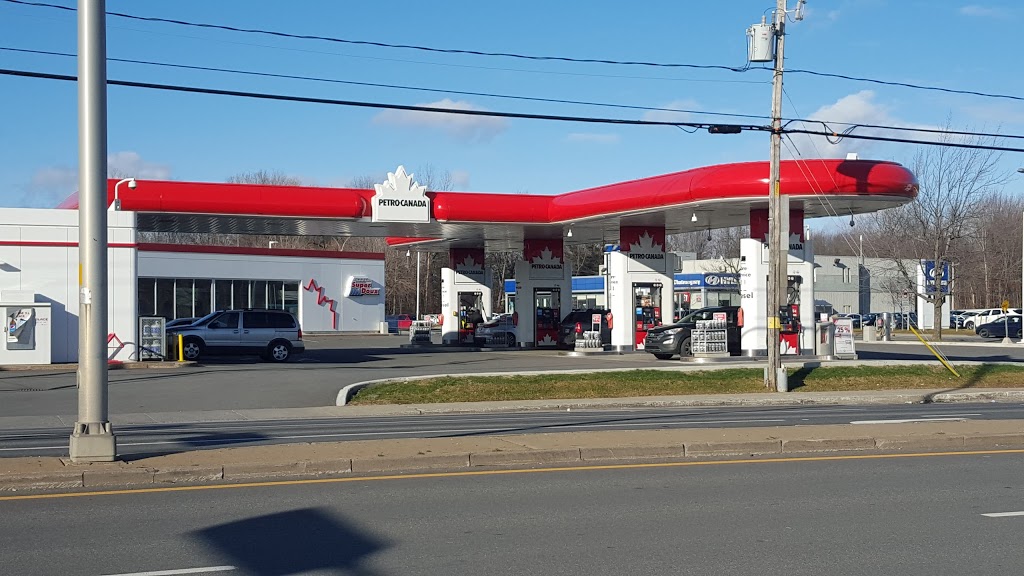 Petro-Canada | 11 Boulevard Saint-Jean-Baptiste, Châteauguay, QC J6J 3H5, Canada | Phone: (450) 699-0979