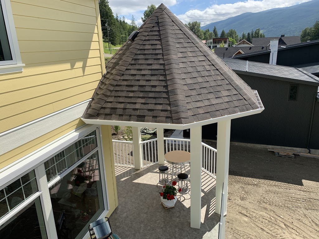 Song Birds Bed & Breakfast | 3828 Parri Rd, Sorrento, BC V0E 2W1, Canada | Phone: (604) 992-2010