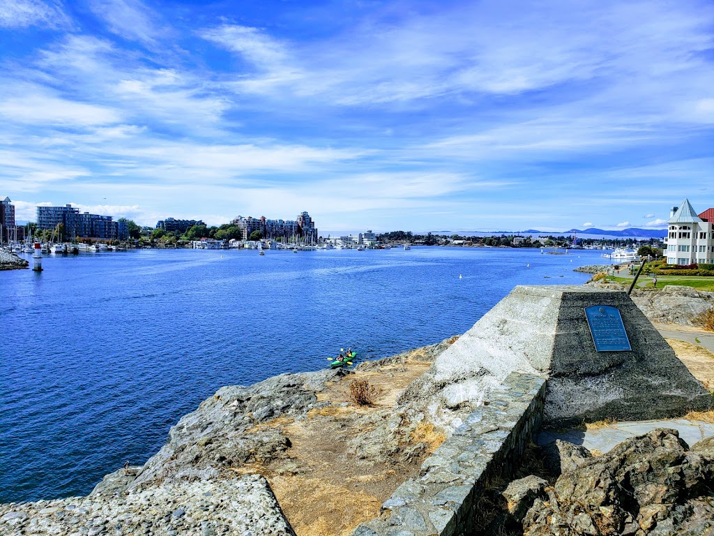 Songhees Point (p’álәc’әs) | 50 Songhees Rd, Victoria, BC V9A 7J4, Canada | Phone: (250) 360-1253