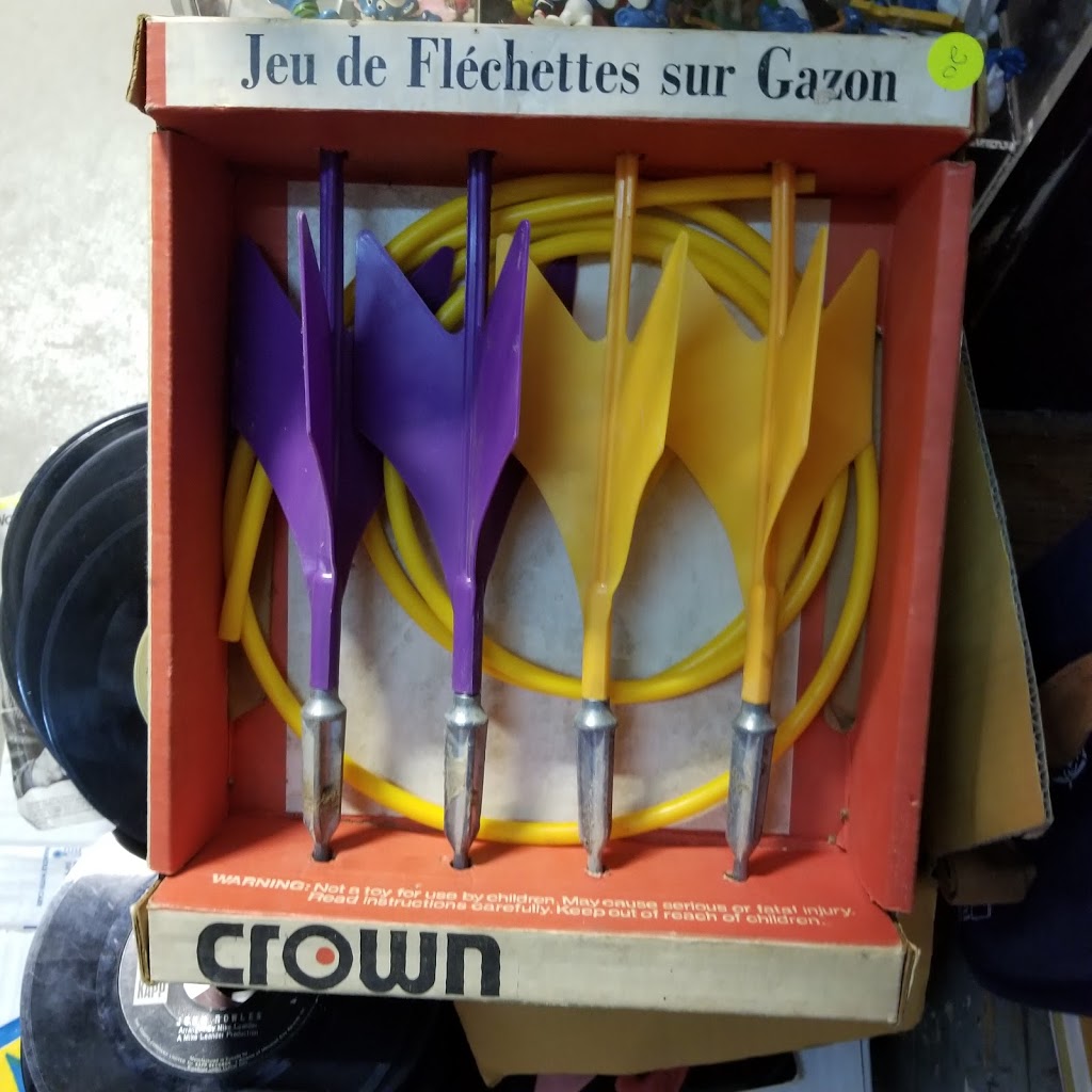 Flea market | 20 Rue Champlain, Lachute, QC J8H 3R8, Canada | Phone: (450) 562-2939