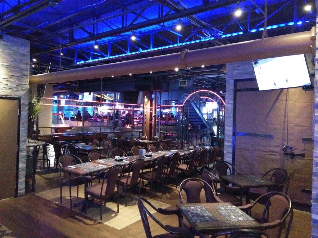 Le Skratch | 965 Boulevard Curé-Labelle, Laval, QC H7V 2V7, Canada | Phone: (450) 686-7665