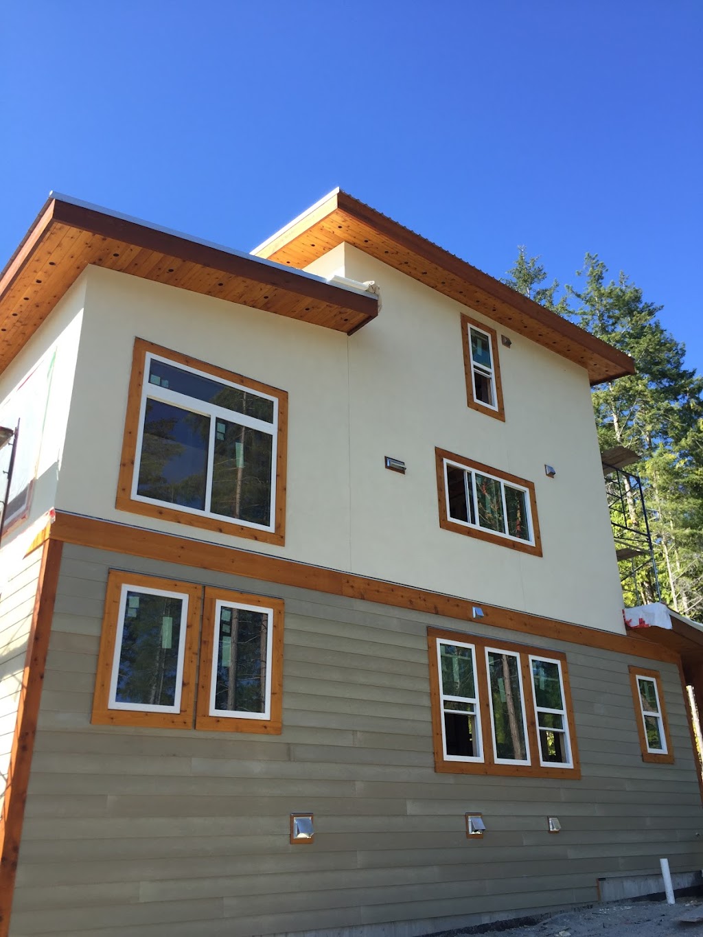 Sunwest Stucco | 2750 Sheraton Rd, Courtenay, BC V9N 0A2, Canada | Phone: (250) 334-7500