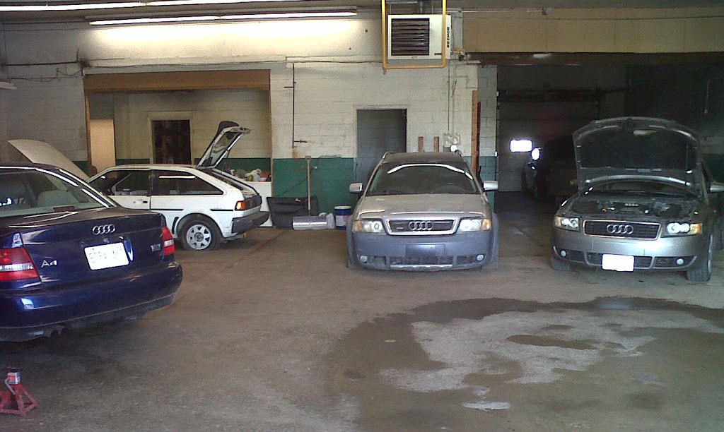 Vdubfixer Auto Technik Inc. | E-10471 ON-7, Carleton Place, ON K7C 0C4, Canada | Phone: (613) 667-2291