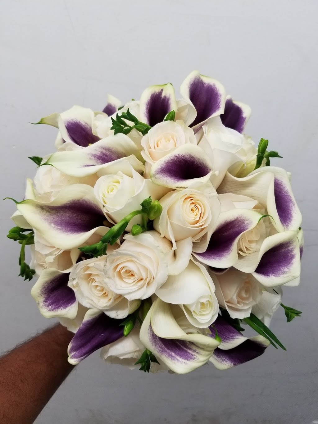 JASMINE FLOWERS | florist | 1200 Derry Rd E UNIT 8, Mississauga, ON L5T 1B6, Canada | 6472074444 OR +1 647-207-4444