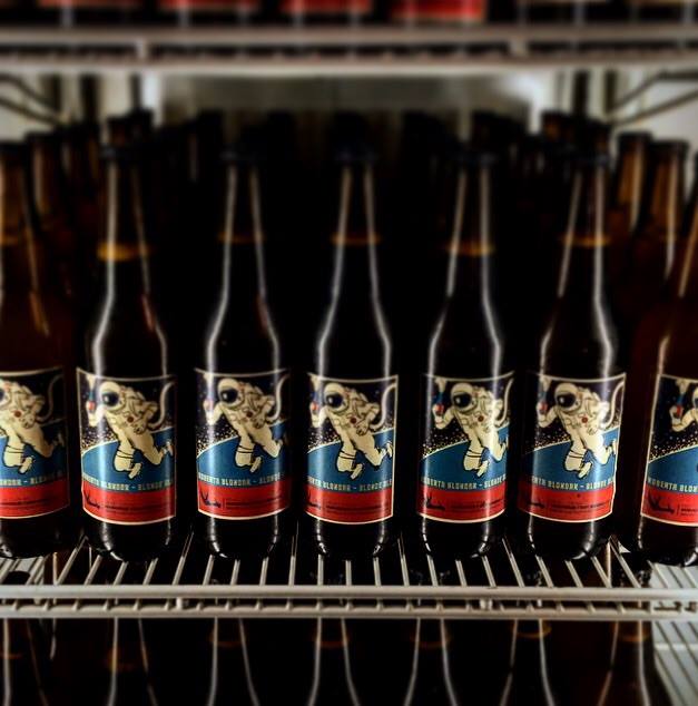 Manantler Craft Brewing Co. | 160 Baseline Rd E, Bowmanville, ON L1C 1A2, Canada | Phone: (905) 697-9979