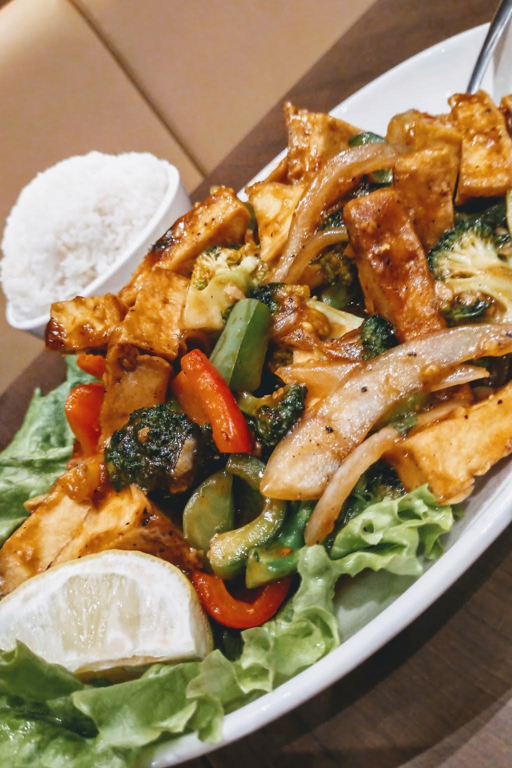 Thai One On | 570 Kingston Rd, Pickering, ON L1V 1A6, Canada | Phone: (905) 420-0999