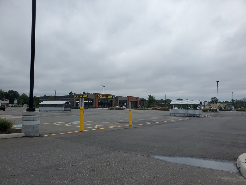 Pet Valu | 123 Pioneer Dr, Kitchener, ON N2P 2A3, Canada | Phone: (519) 895-0444