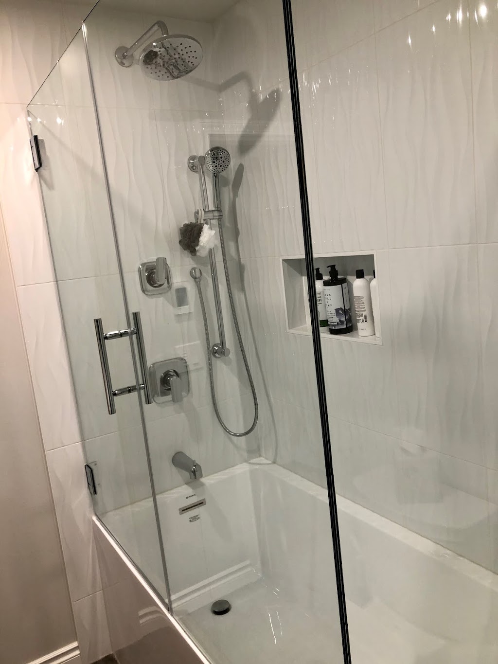 Service Tech Plumbing | 518 Selwyn Falls Dr, Victoria, BC V9B 6P3, Canada | Phone: (250) 508-3721