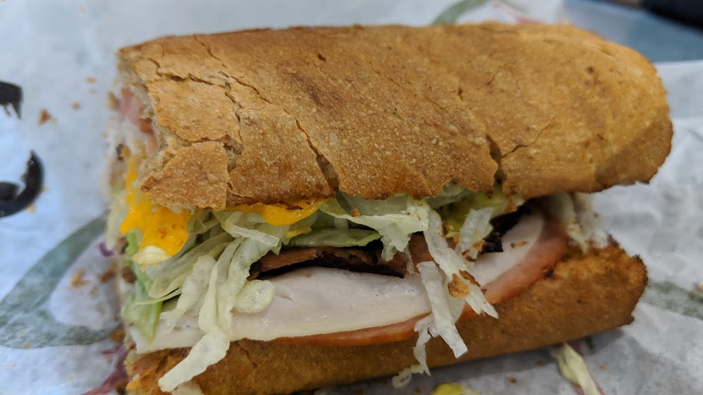 Quiznos | 1000 Airport Rd, Edmonton International Airport, AB T9E 0V3, Canada | Phone: (780) 890-4447