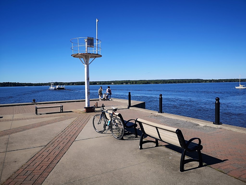Hudson-Oka Ferry | 190 Rue des Anges, Oka, QC J0N 1E0, Canada | Phone: (450) 458-4732
