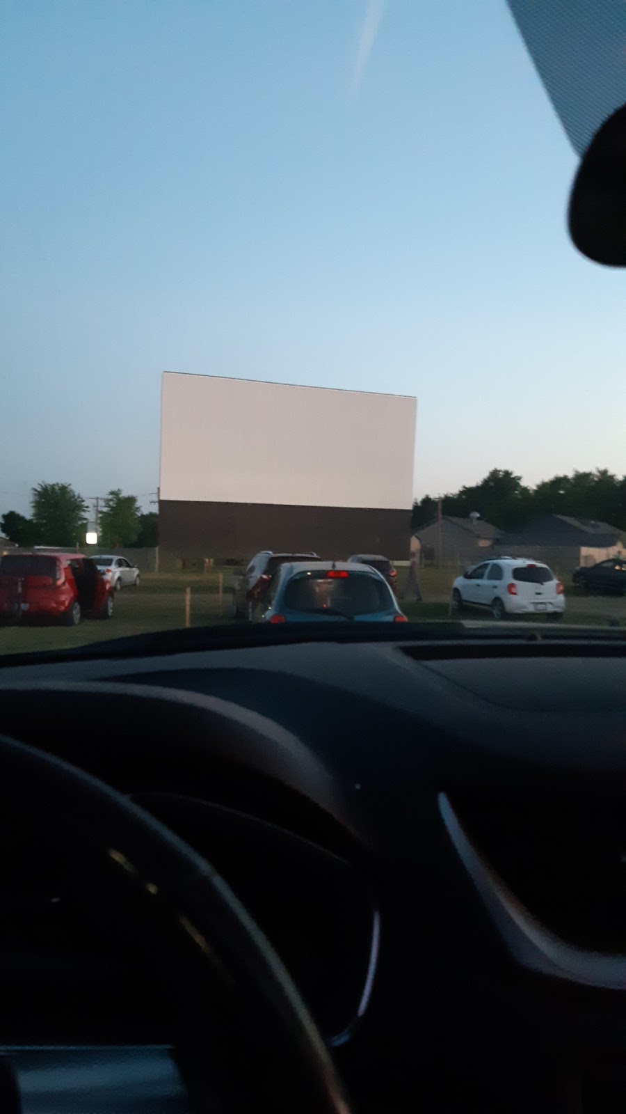 The Oxford Drive-In Theatre | 684471 Road 68, Woodstock, ON N0J 1A0, Canada | Phone: (519) 537-7392