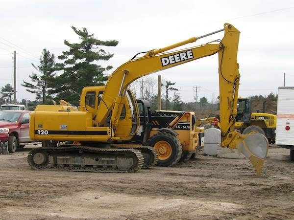 Pilger Equipment Sales | 1677 Winhara Rd, Gravenhurst, ON P1P 1R1, Canada | Phone: (705) 645-7347