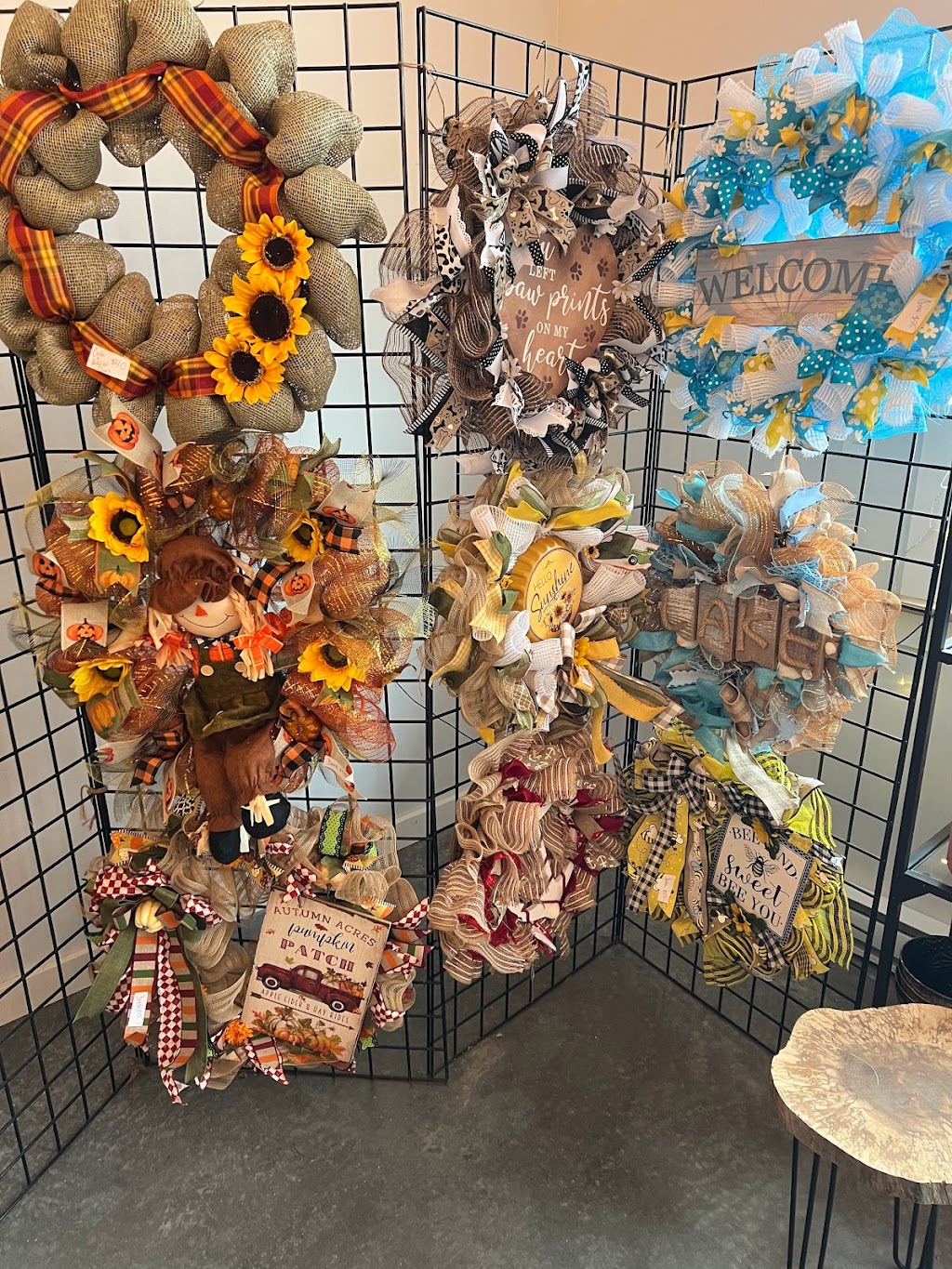 Petitpaw-Designs Florist | 61 Stella Dr Unit 9, Porters Lake, NS B3E 0G4, Canada | Phone: (902) 719-5517