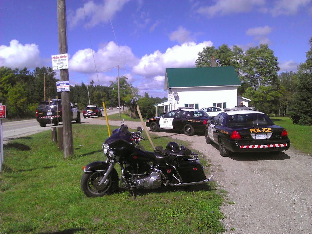 Esso | 6555 County Rd 93, Tiny, ON L0K 2E1, Canada | Phone: (705) 322-1222